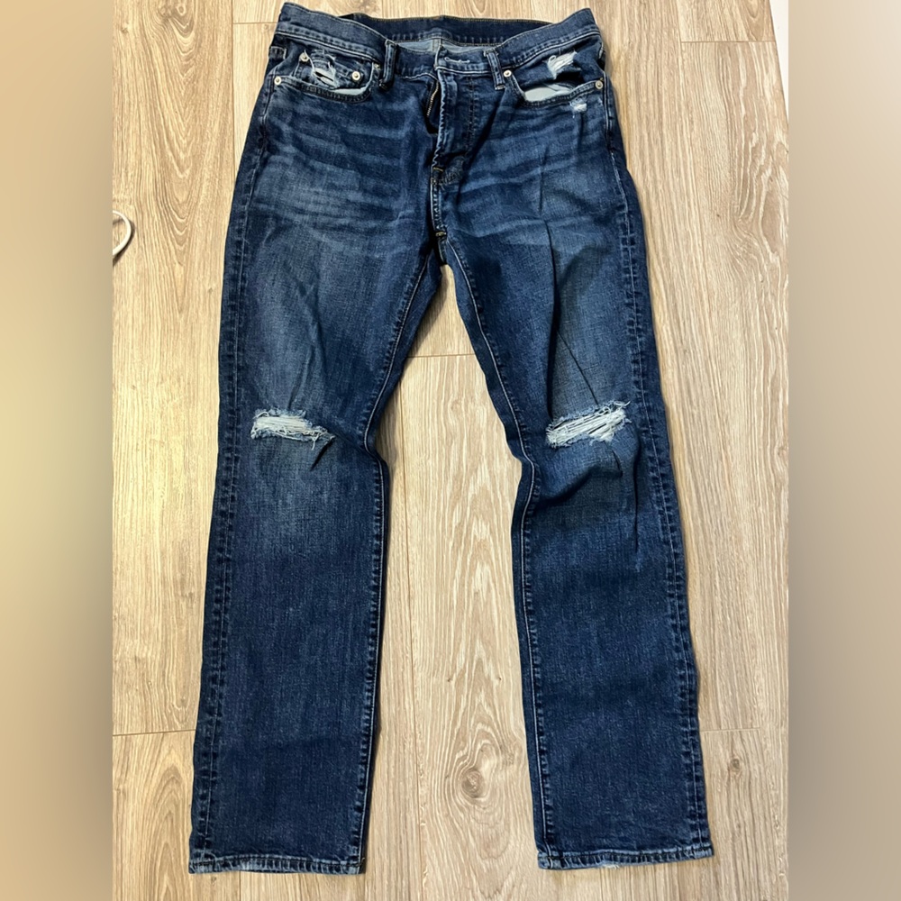 Abercrombie Fitch Straight stretch Men’s Distressed Jeans 32x32